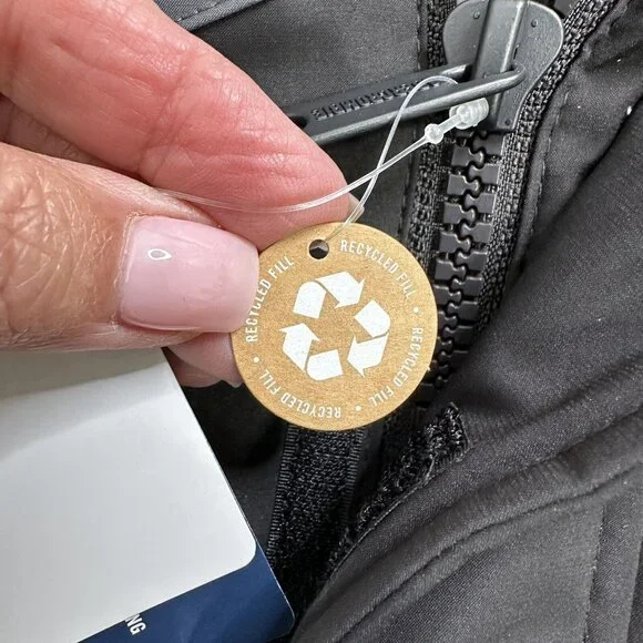 NWT Abercrombie & Fitch Boy's Snow Parka Zip Up Pockets Hood Sz 5 / 6 Black $130 - Picture 12 of 15